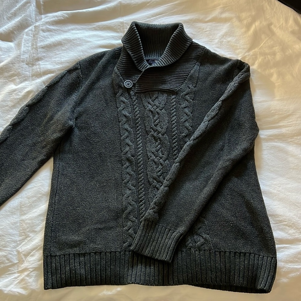 GAP Cable Knit Sweater